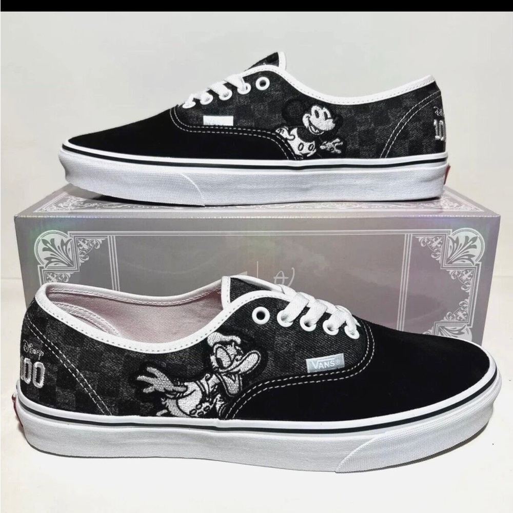 New Vans X Disney Authentic 100 Year Og Family  Mickey Mouse Shoe new